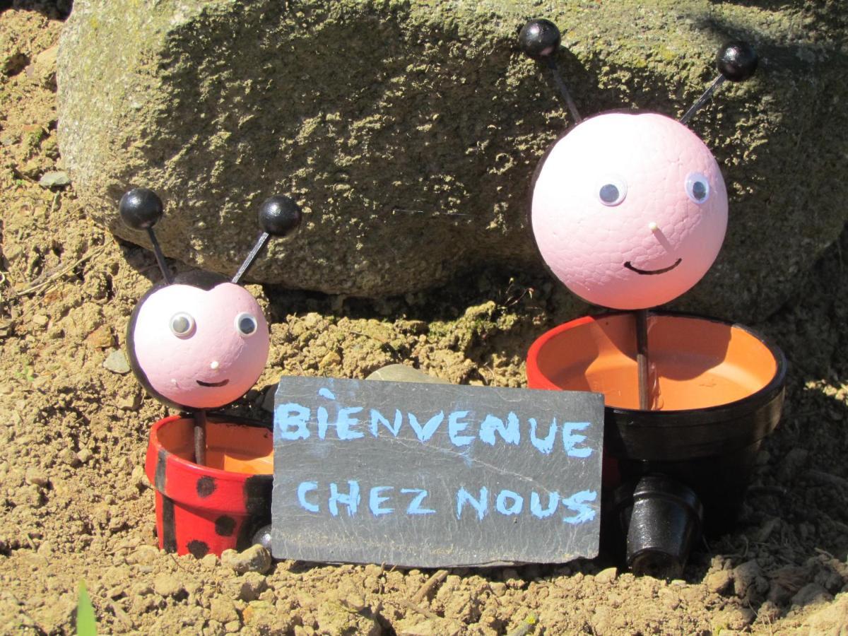 Gite La Petite Maison Montournais Eksteriør bilde