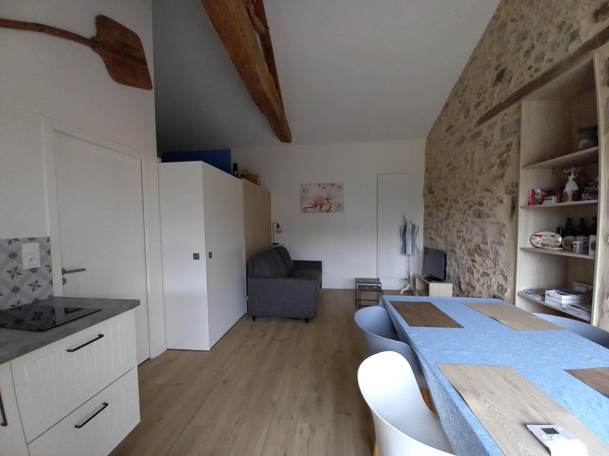 Gite La Petite Maison Montournais Eksteriør bilde